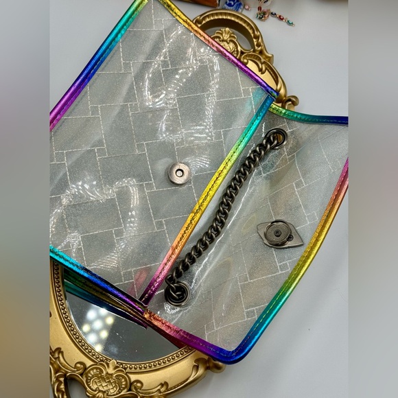 🆕 KURT GEIGER LONDON 🧿 NWOT Vinyl Medium Kensington Convertible Crossbody Bag - Picture 12 of 14